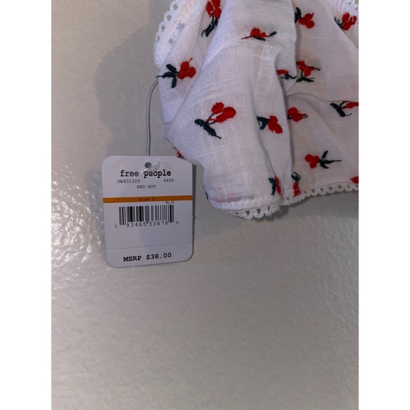 ❌SOLD❌ Free People Cherry Bralette - Picture 8 of 9